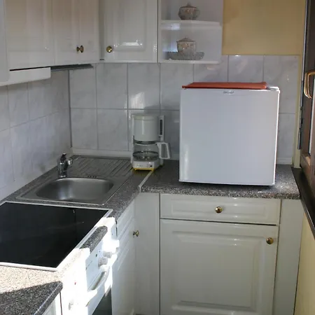 בית הארחה Gaestehaus Alexanna