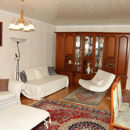 Gaestehaus Alexanna בית הארחה באדן-באדן