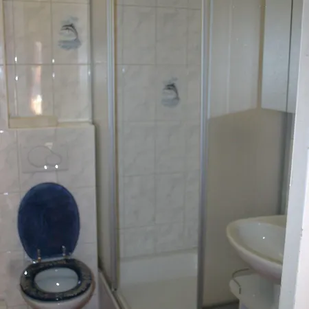 בית הארחה Gaestehaus Alexanna באדן-באדן